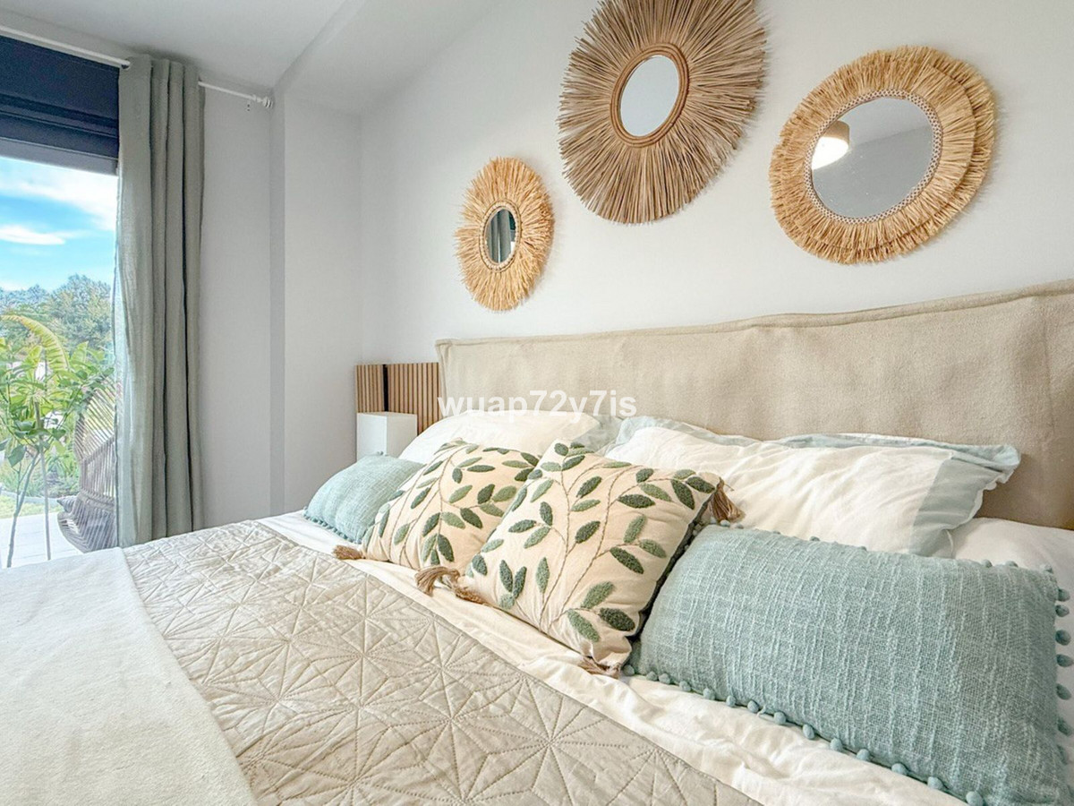 Se vende Apartamento Planta Baja de 2 dormitorios en Costa Del Sol, Málaga, España