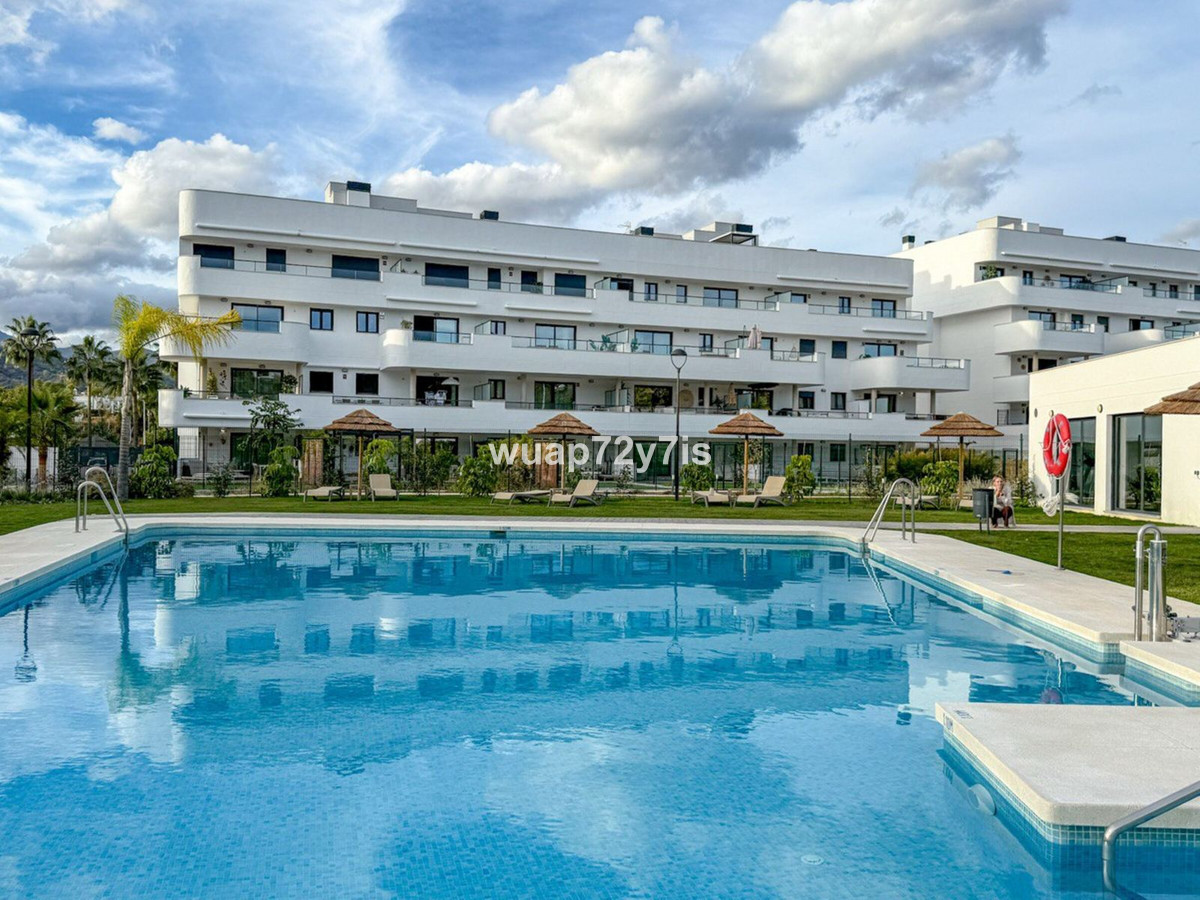 Se vende Apartamento Planta Baja de 2 dormitorios en Costa Del Sol, Málaga, España