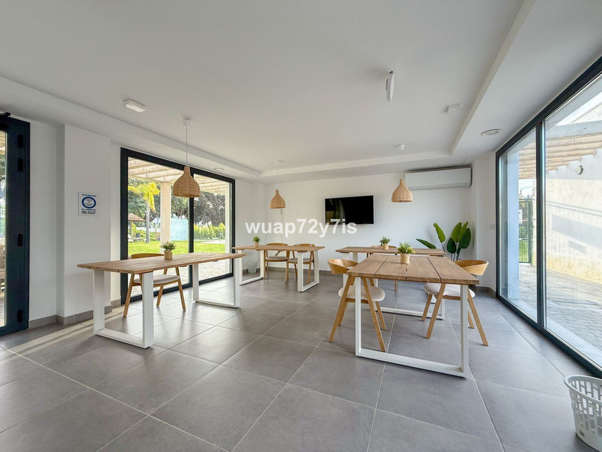 Se vende Apartamento Planta Baja de 2 dormitorios en Costa Del Sol, Málaga, España
