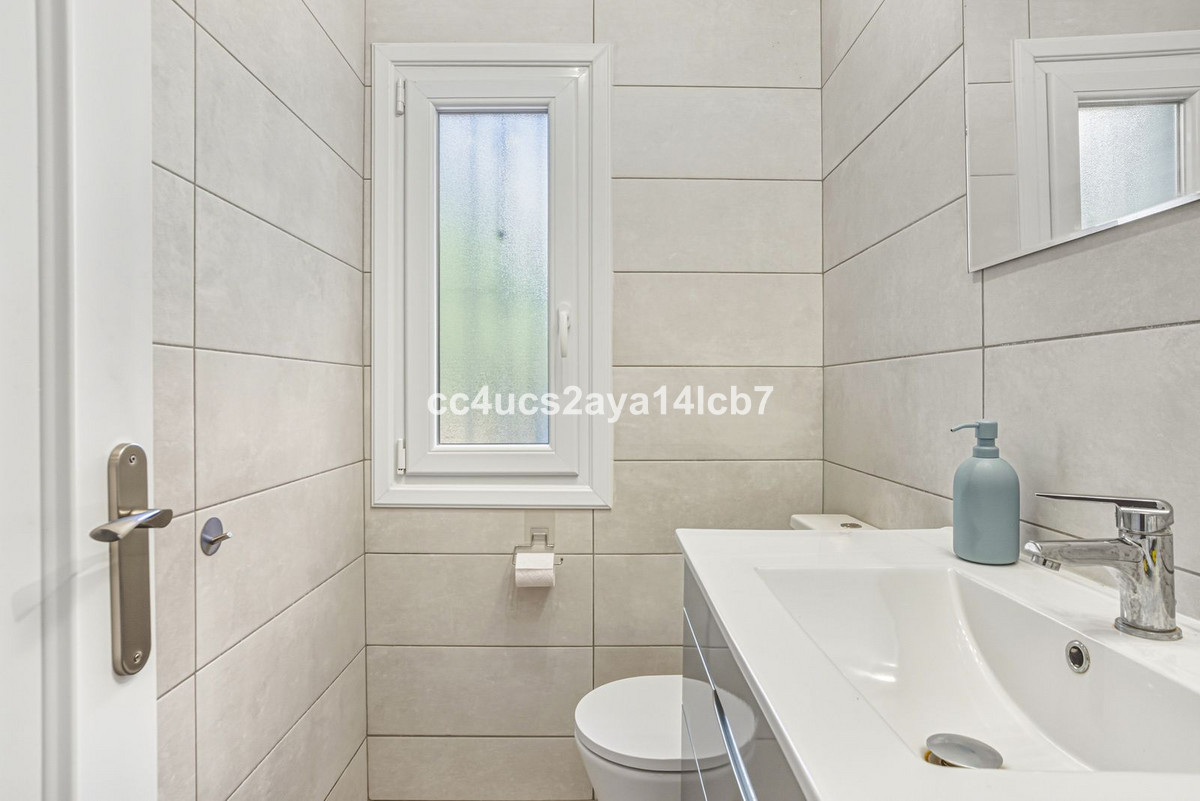 Se vende Adosada de 3 dormitorios en Costa Del Sol, Málaga, España