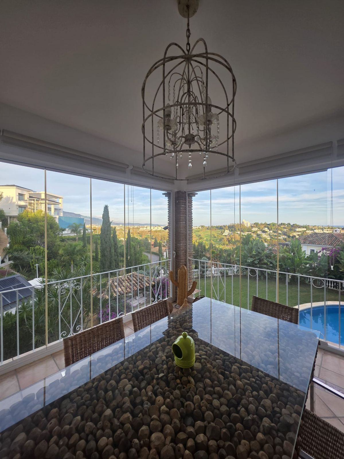 6 Bed Townhouse for sale in El Paraiso Costa Del Sol, Málaga, Spain
