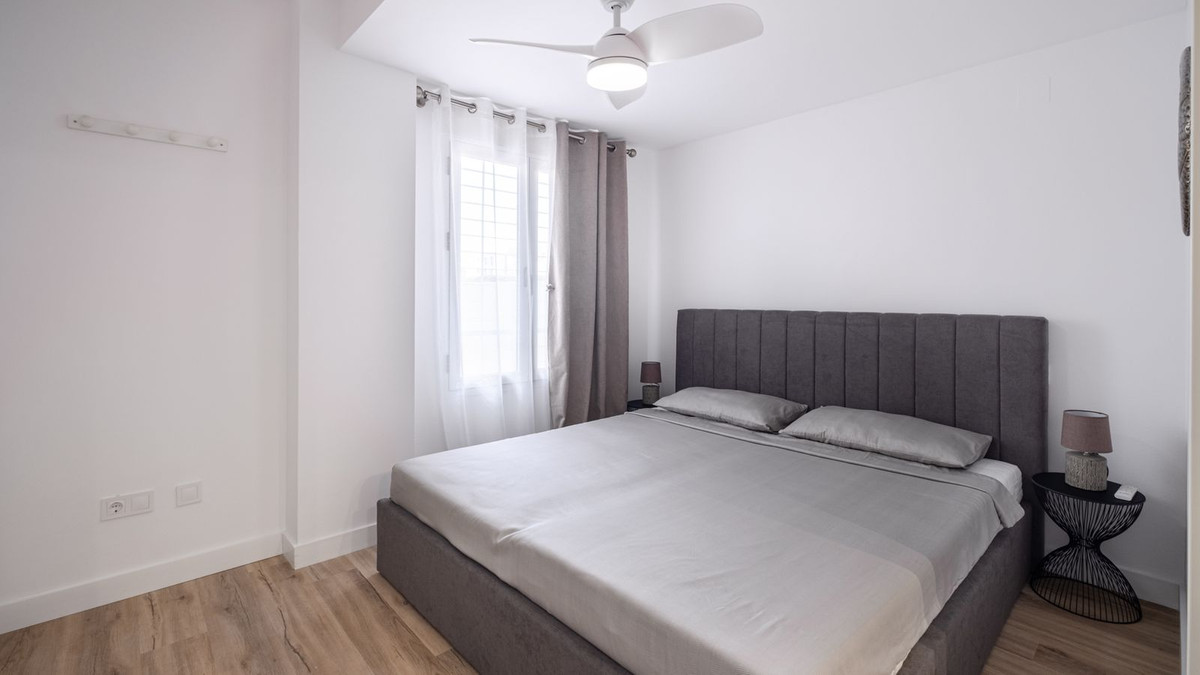 3 Bed Apartment for sale in Playa Flamenca Costa Blanca, Alicante, Spain