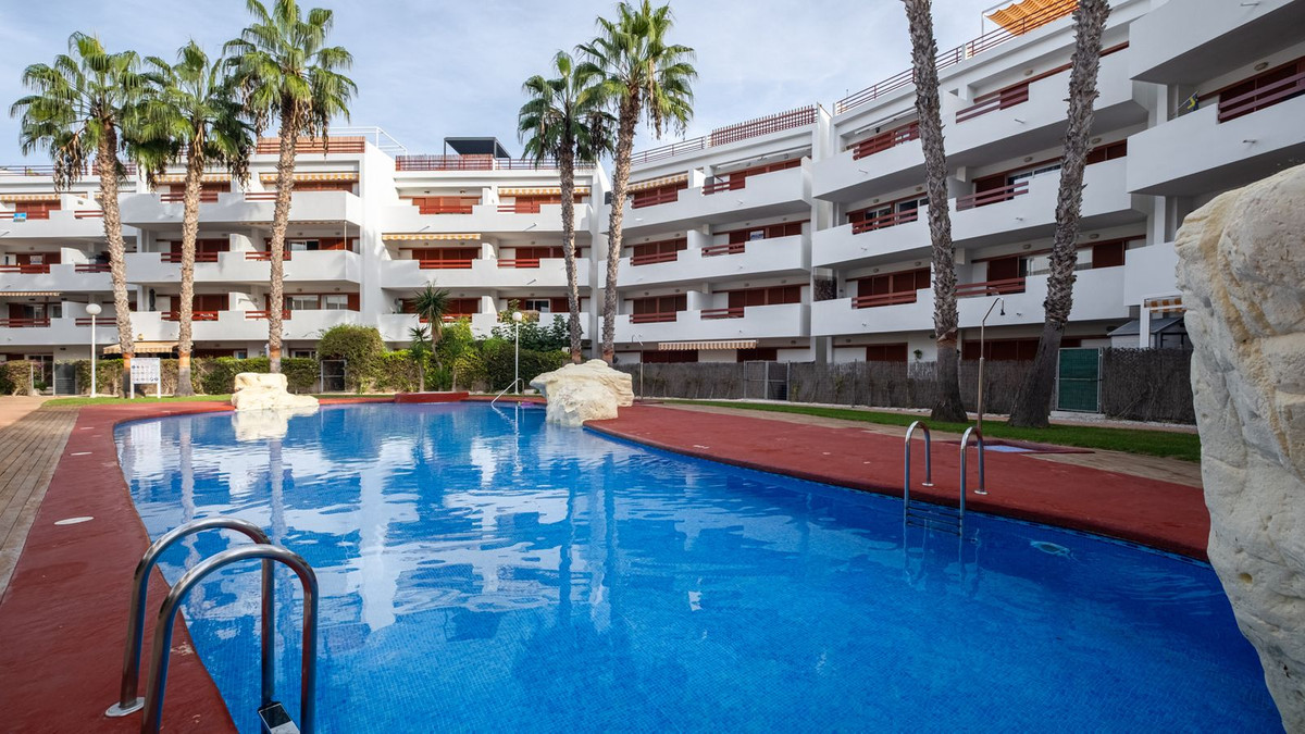 3 Bed Apartment for sale in Playa Flamenca Costa Blanca, Alicante, Spain
