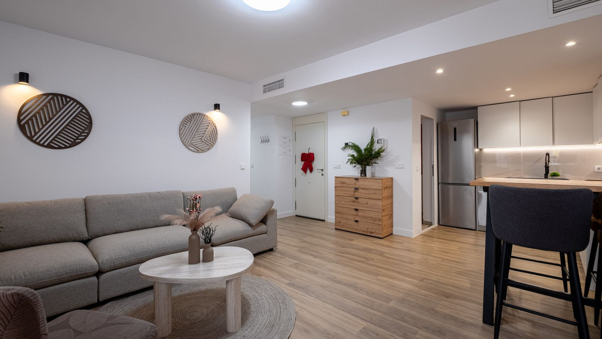 3 Bed Apartment for sale in Playa Flamenca Costa Blanca, Alicante, Spain