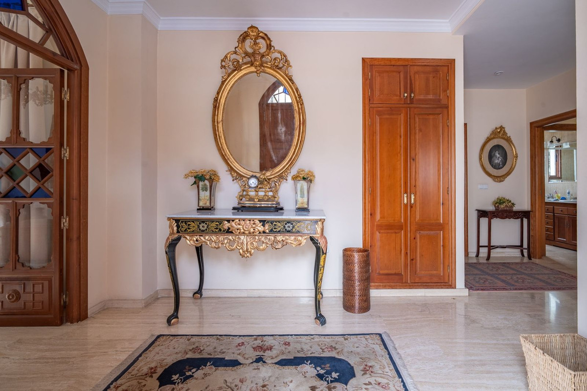 5 Bed Townhouse for sale in Pinares De San Antón Málaga Ciudad, Málaga, Spain
