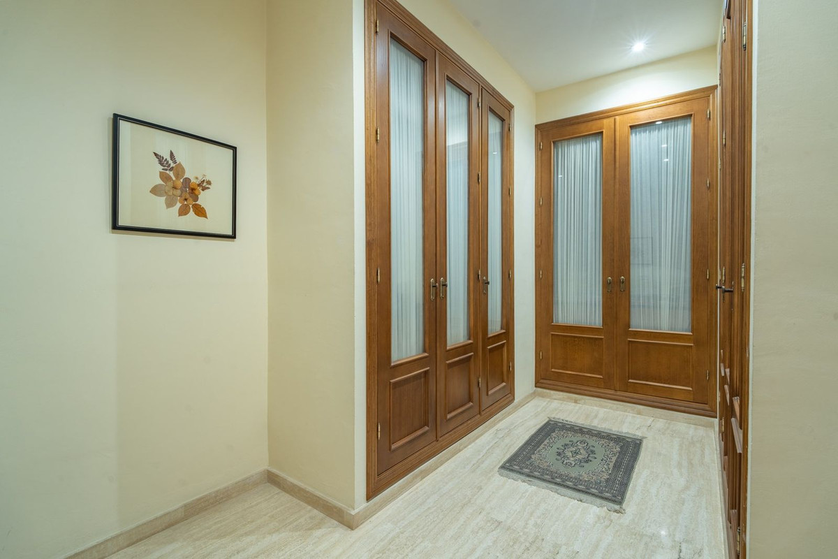 5 Bed Townhouse for sale in Pinares De San Antón Málaga Ciudad, Málaga, Spain