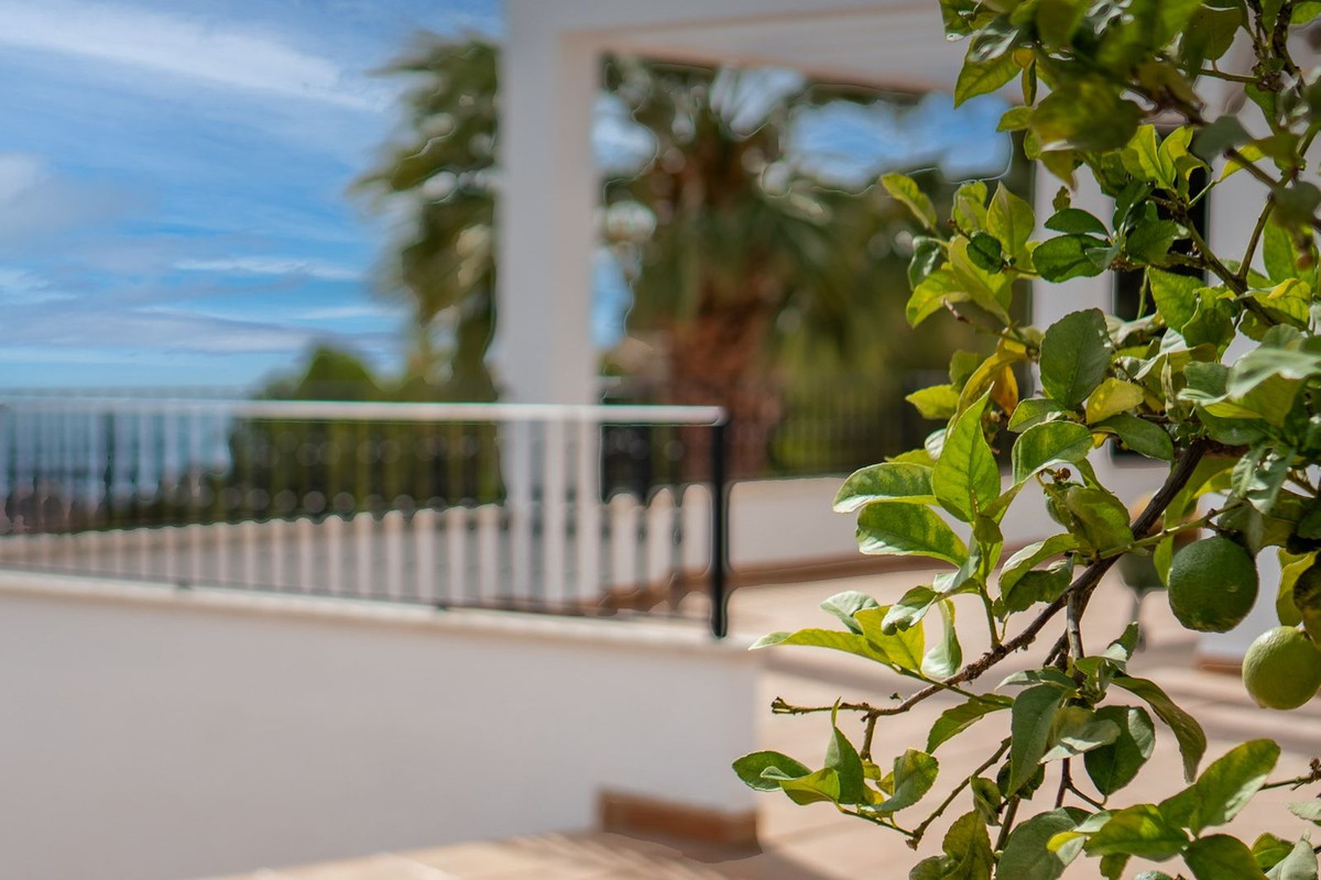 5 Bed Townhouse for sale in Pinares De San Antón Málaga Ciudad, Málaga, Spain