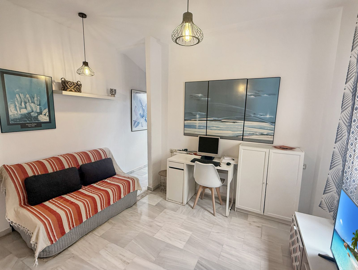 Se vende Dúplex de 2 dormitorios en Costa Del Sol East, Málaga, España