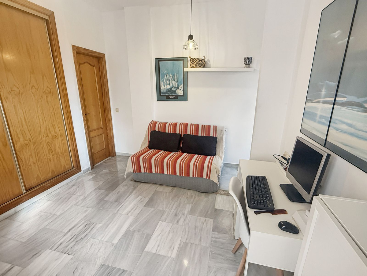 Se vende Dúplex de 2 dormitorios en Costa Del Sol East, Málaga, España
