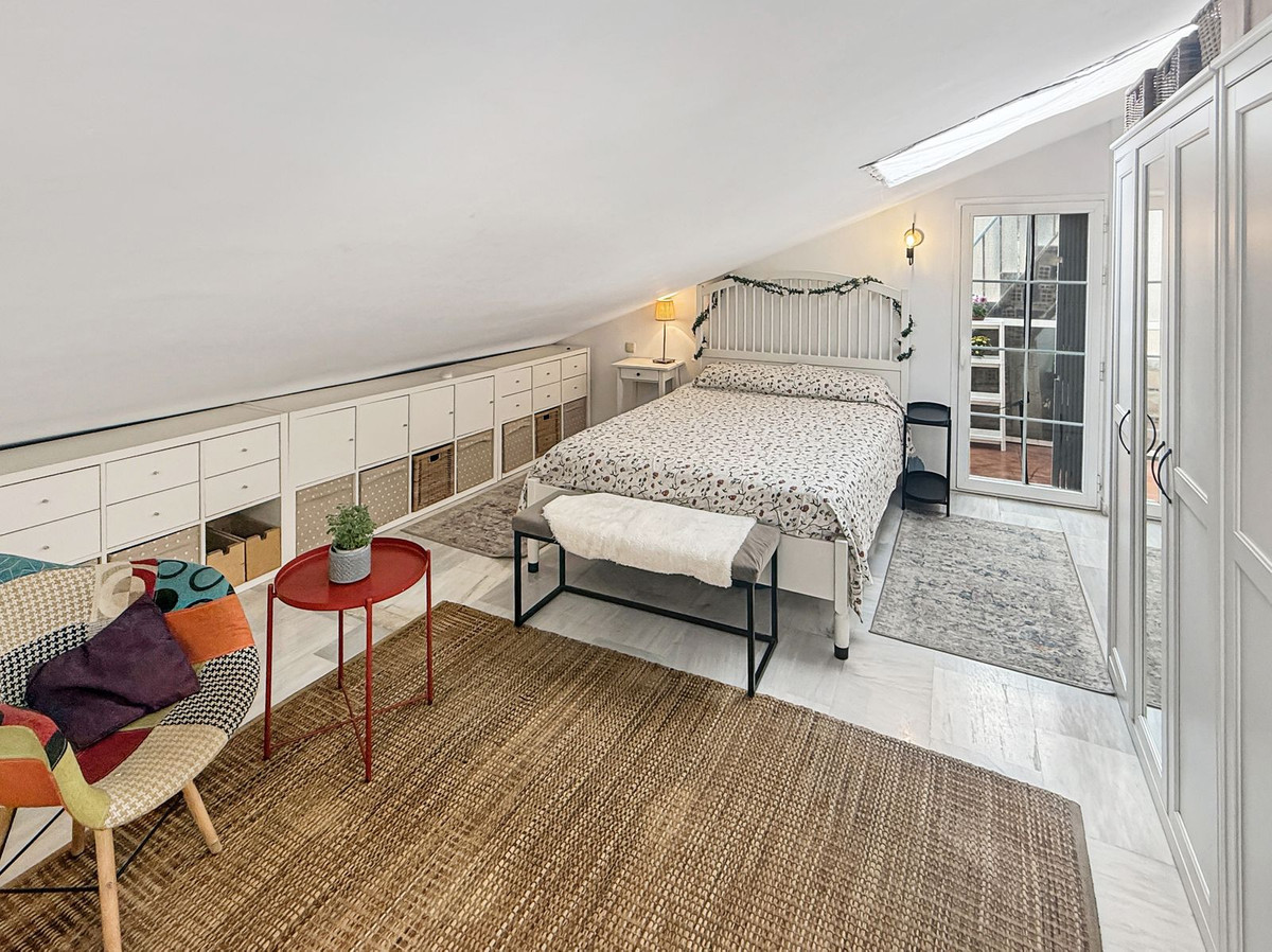 Se vende Dúplex de 2 dormitorios en Costa Del Sol East, Málaga, España
