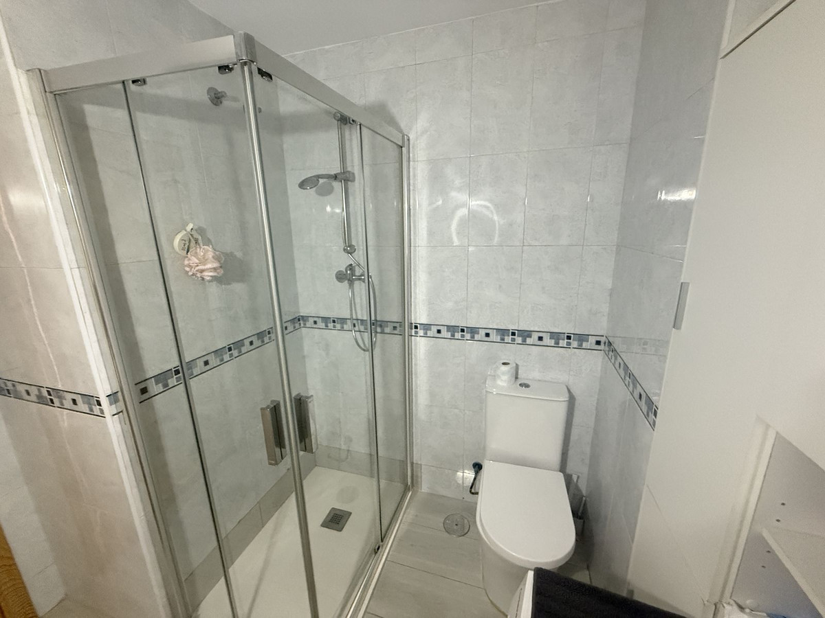 Se vende Dúplex de 2 dormitorios en Costa Del Sol East, Málaga, España
