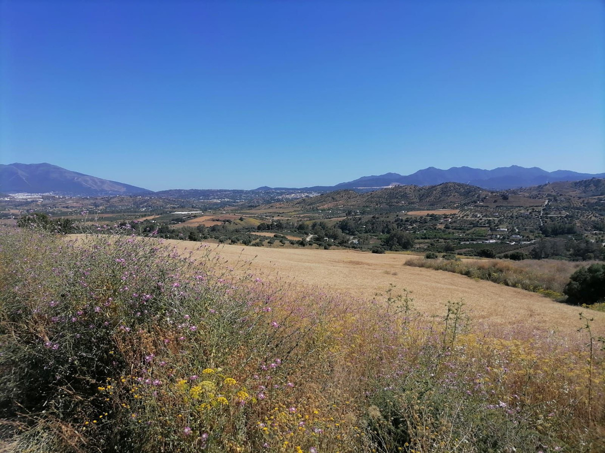 Se vende Terreno Rustico  en Costa Del Sol, Málaga, España