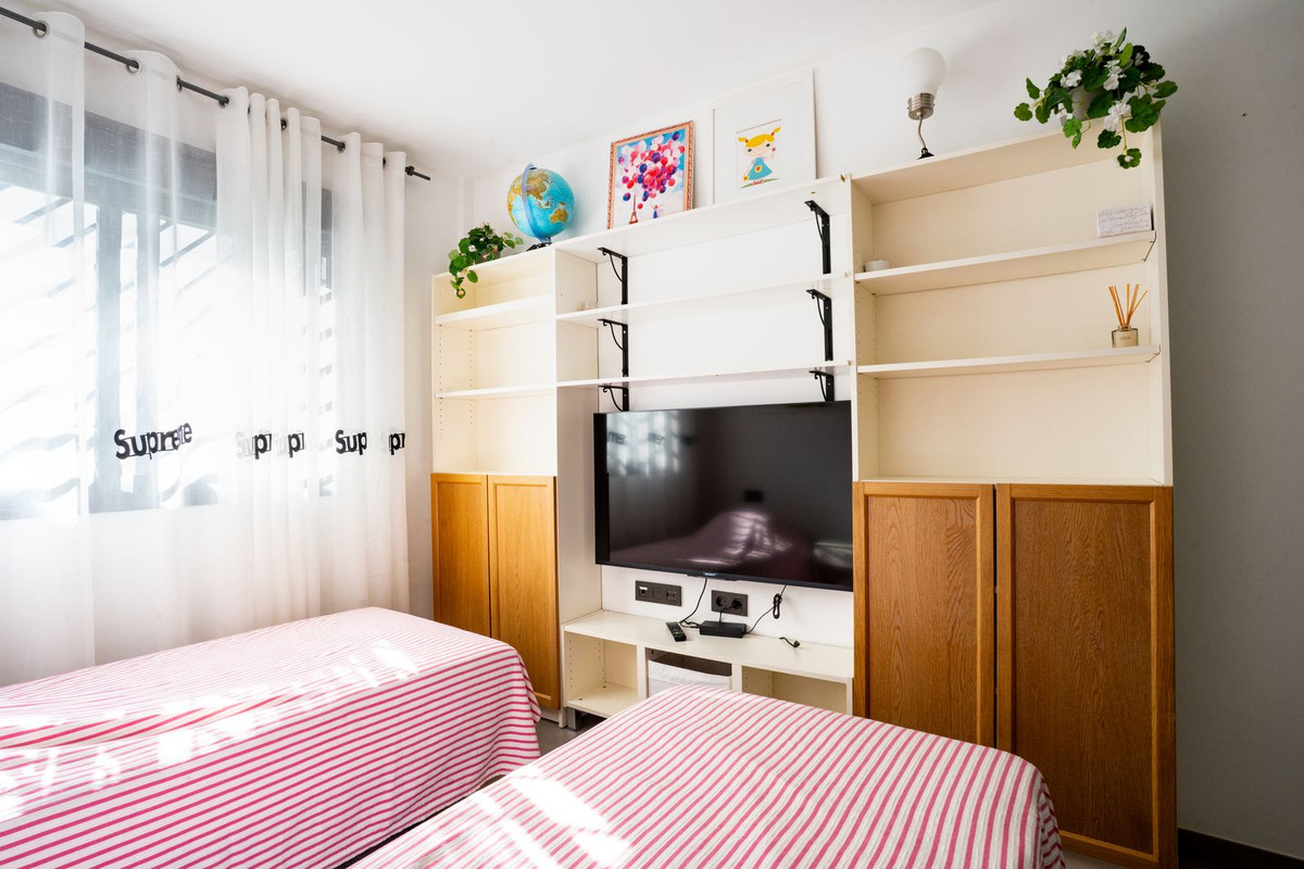 Se vende Apartamento Planta Baja de 2 dormitorios en Costa Blanca, Alicante, España