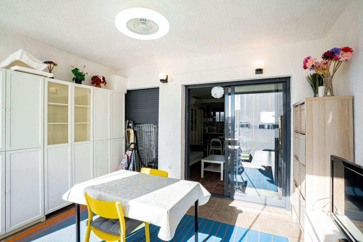 Se vende Apartamento Planta Baja de 2 dormitorios en Costa Blanca, Alicante, España