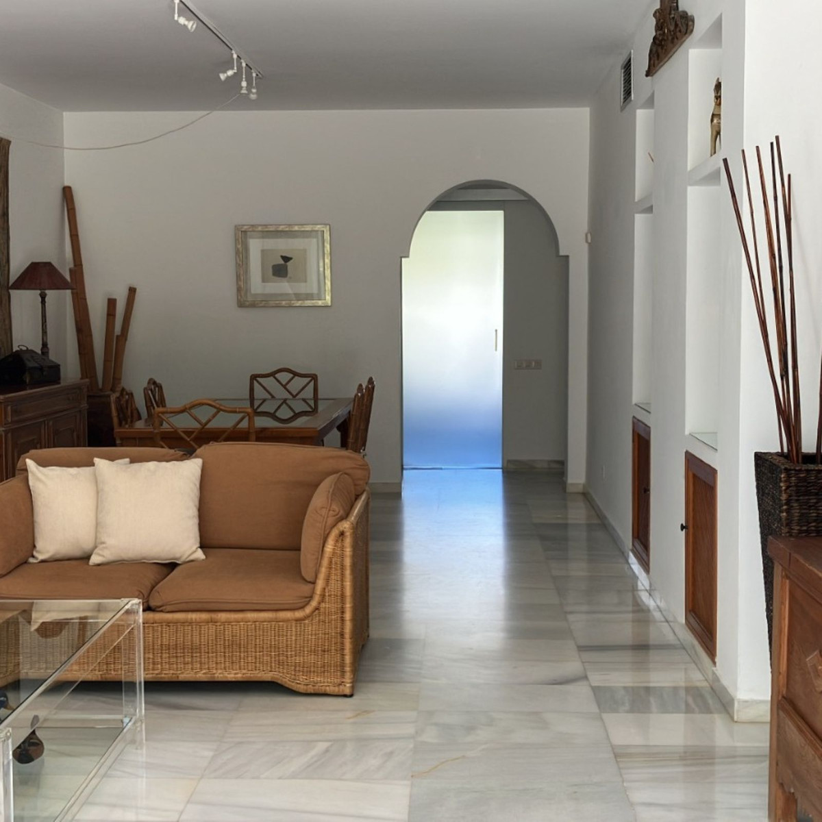 3 Bed Apartment for sale in Puerto Banús Costa Del Sol, Málaga, Spain