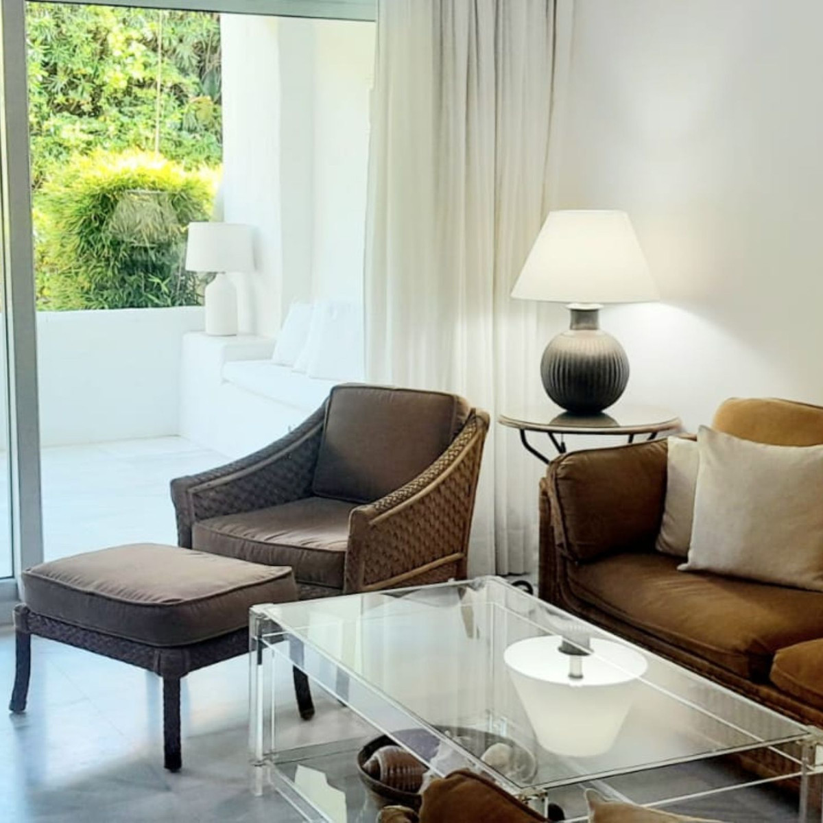 3 Bed Apartment for sale in Puerto Banús Costa Del Sol, Málaga, Spain