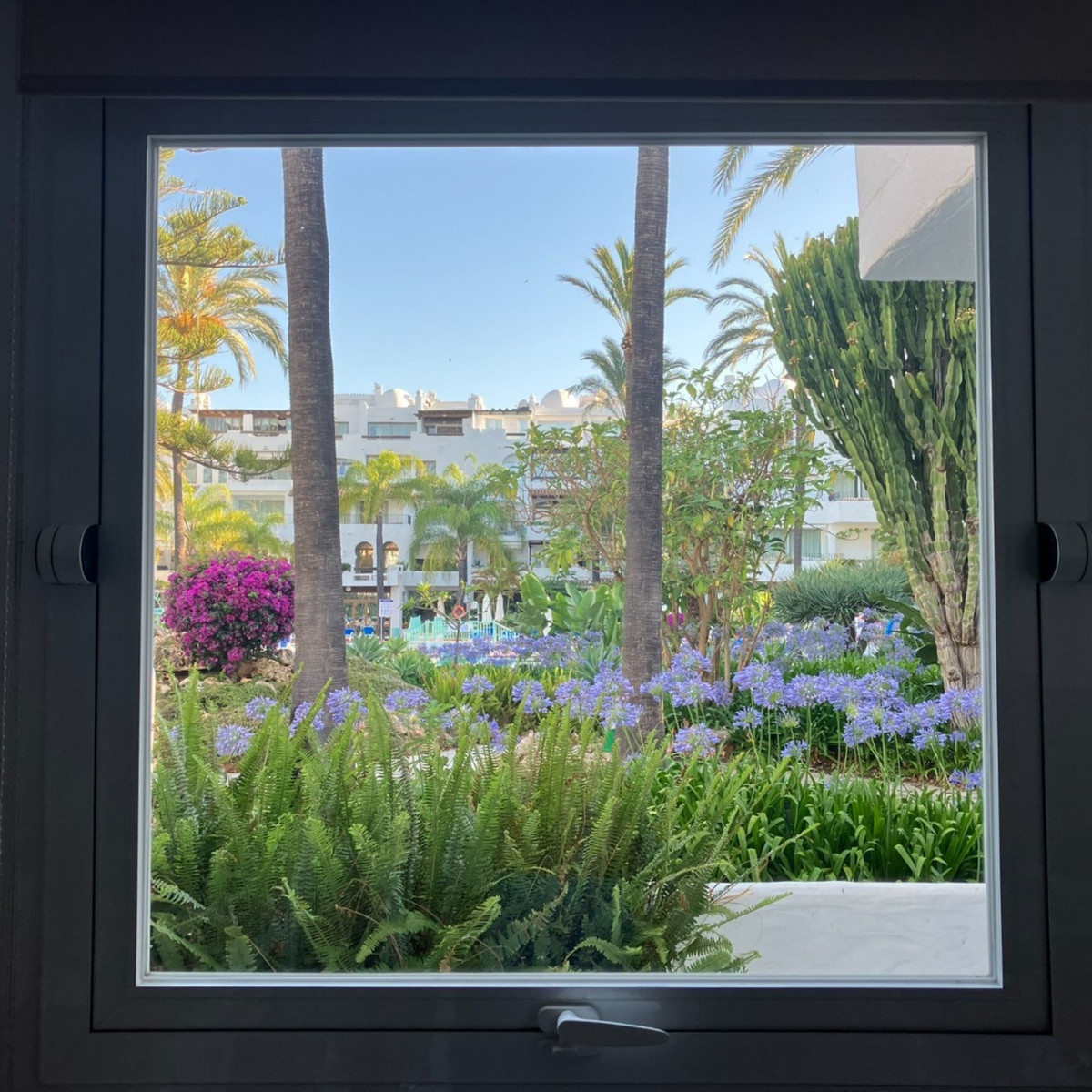3 Bed Apartment for sale in Puerto Banús Costa Del Sol, Málaga, Spain