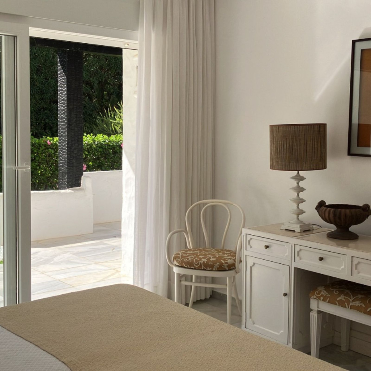 3 Bed Apartment for sale in Puerto Banús Costa Del Sol, Málaga, Spain