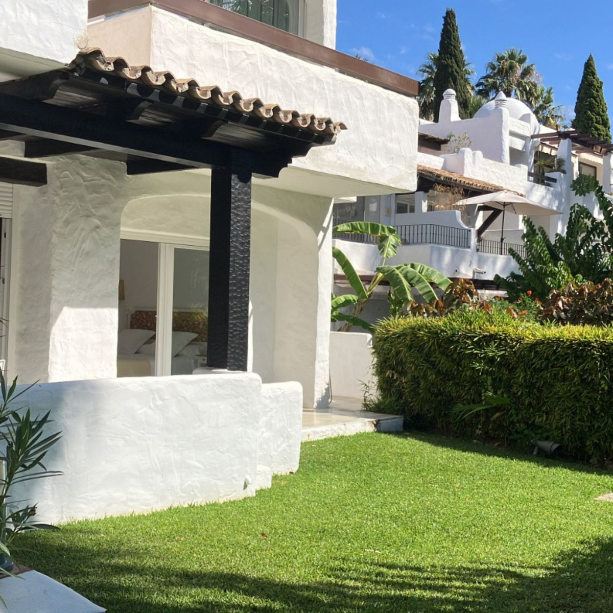 3 Bed Apartment for sale in Puerto Banús Costa Del Sol, Málaga, Spain