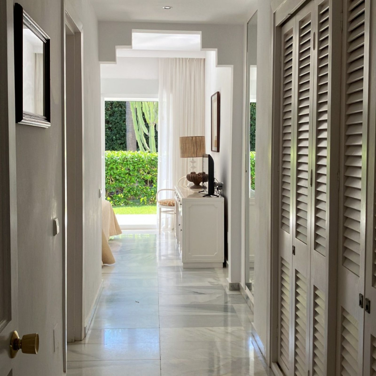 3 Bed Apartment for sale in Puerto Banús Costa Del Sol, Málaga, Spain