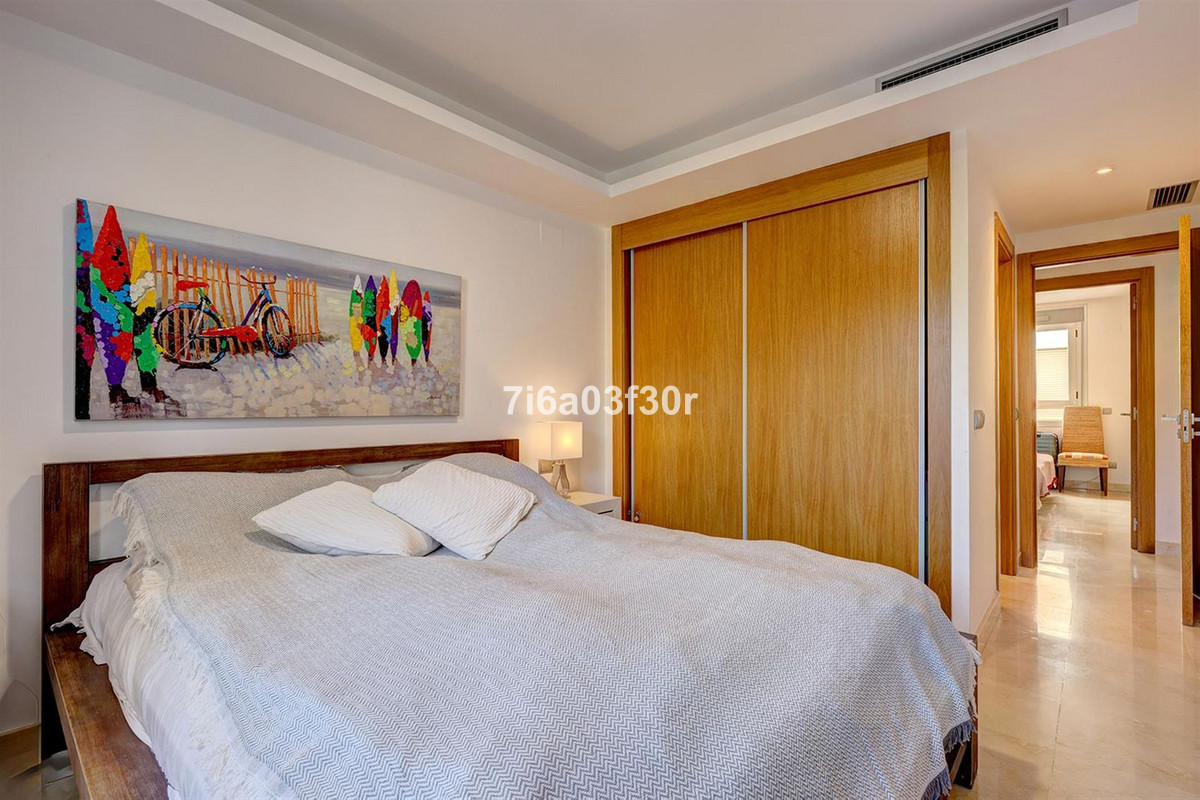 3 Bed Apartment for sale in San Pedro De Alcántara Costa Del Sol, Málaga, Spain