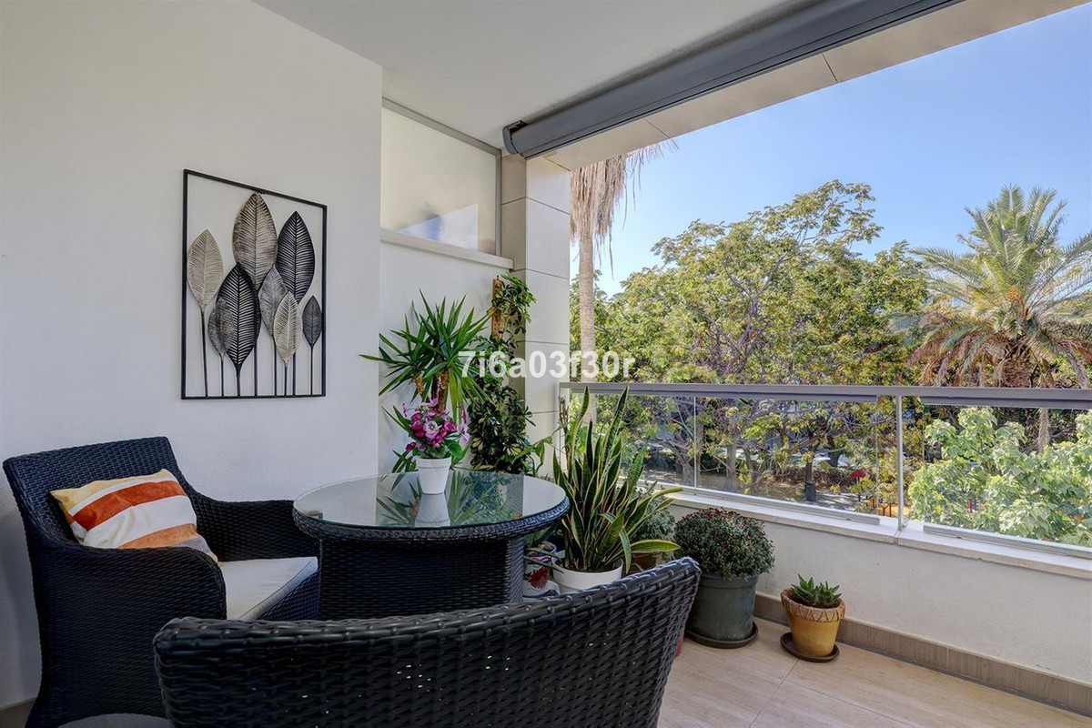 3 Bed Apartment for sale in San Pedro De Alcántara Costa Del Sol, Málaga, Spain