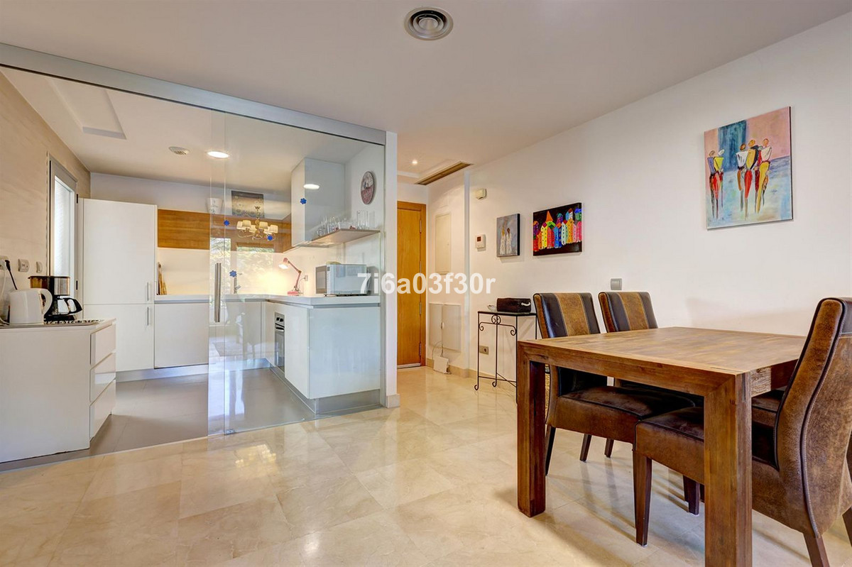 3 Bed Apartment for sale in San Pedro De Alcántara Costa Del Sol, Málaga, Spain