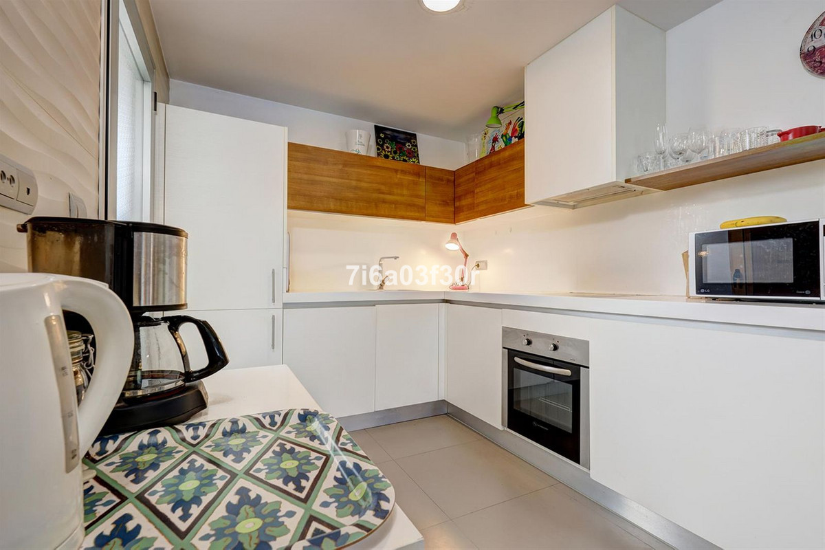 3 Bed Apartment for sale in San Pedro De Alcántara Costa Del Sol, Málaga, Spain