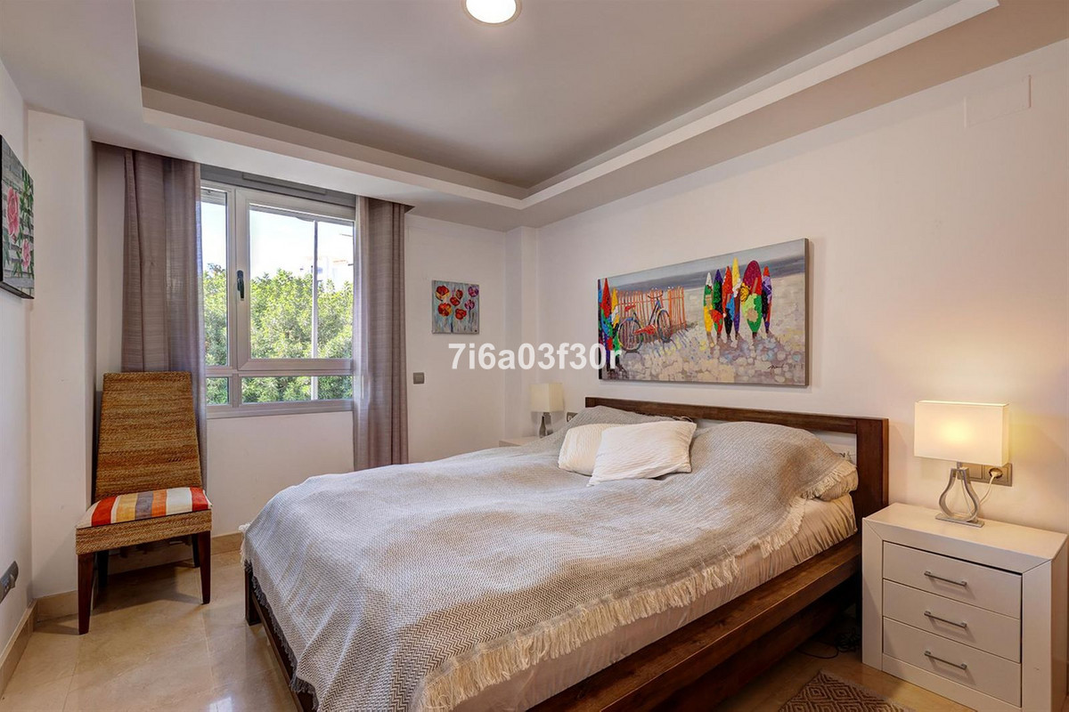 3 Bed Apartment for sale in San Pedro De Alcántara Costa Del Sol, Málaga, Spain
