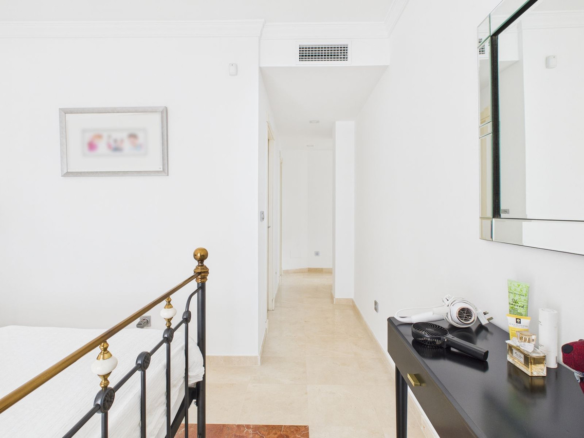 Se vende Ático de 3 dormitorios en Costa Del Sol, Cadiz, España