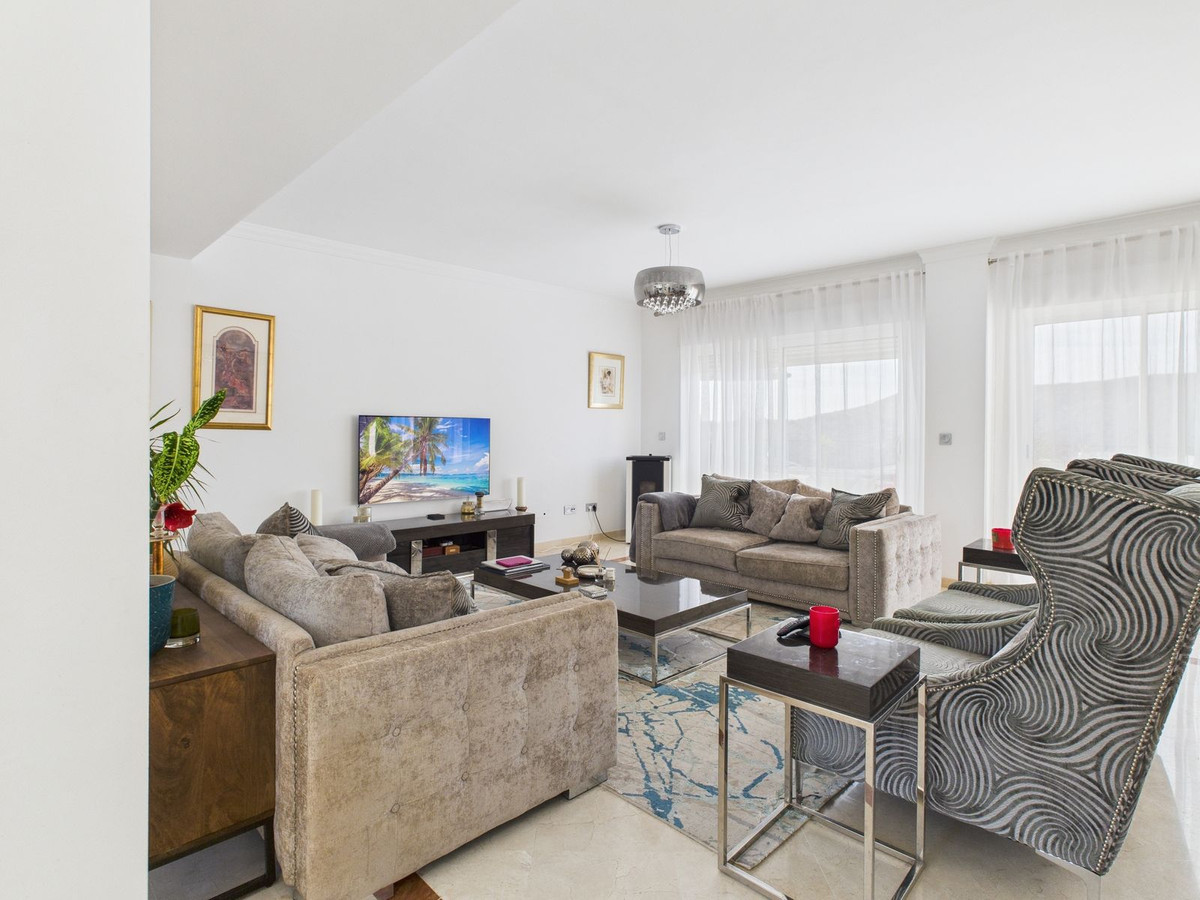 Se vende Ático de 3 dormitorios en Costa Del Sol, Cadiz, España