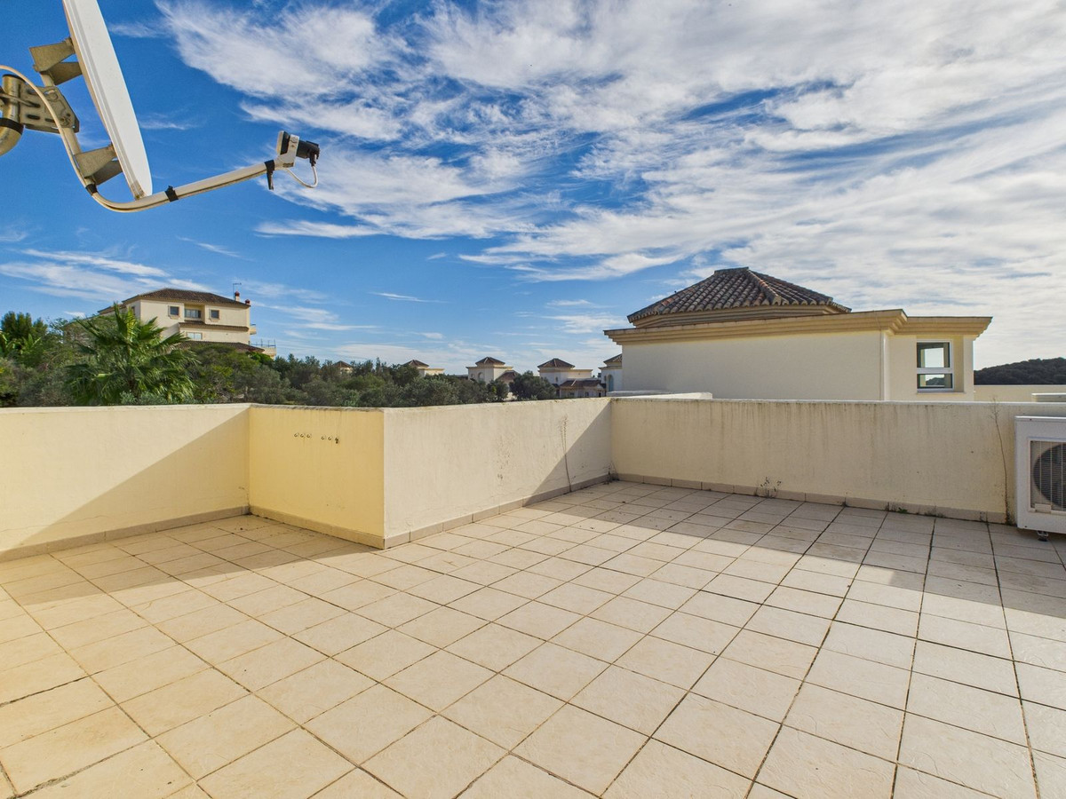 Se vende Ático de 3 dormitorios en Costa Del Sol, Cadiz, España