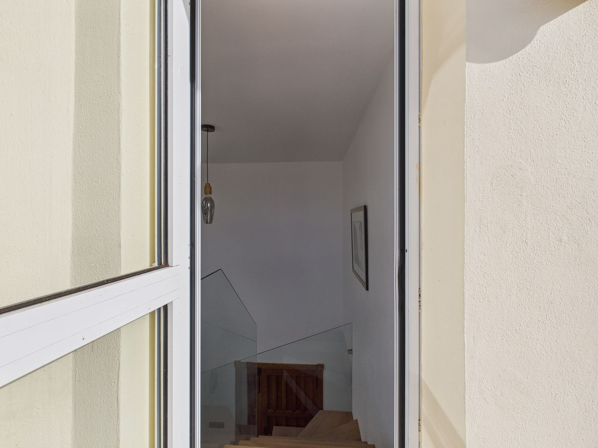 Se vende Ático de 3 dormitorios en Costa Del Sol, Cadiz, España