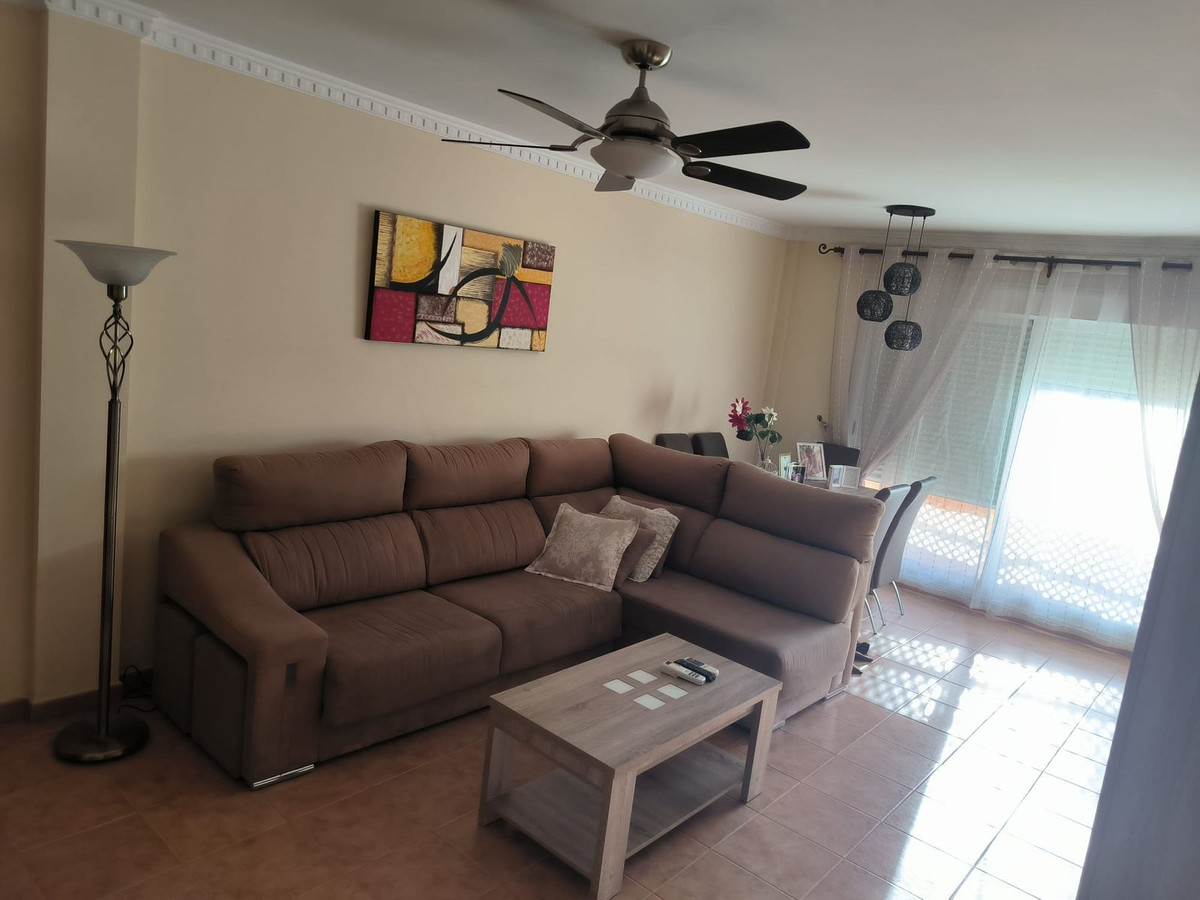 3 Bed Apartment for sale in Estepona Costa Del Sol, Málaga, Spain