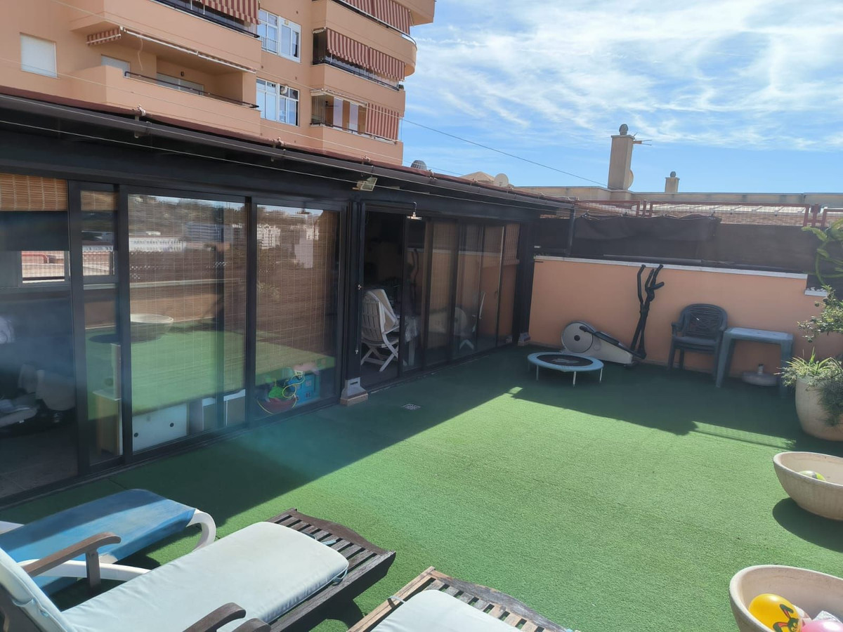 3 Bed Apartment for sale in Estepona Costa Del Sol, Málaga, Spain