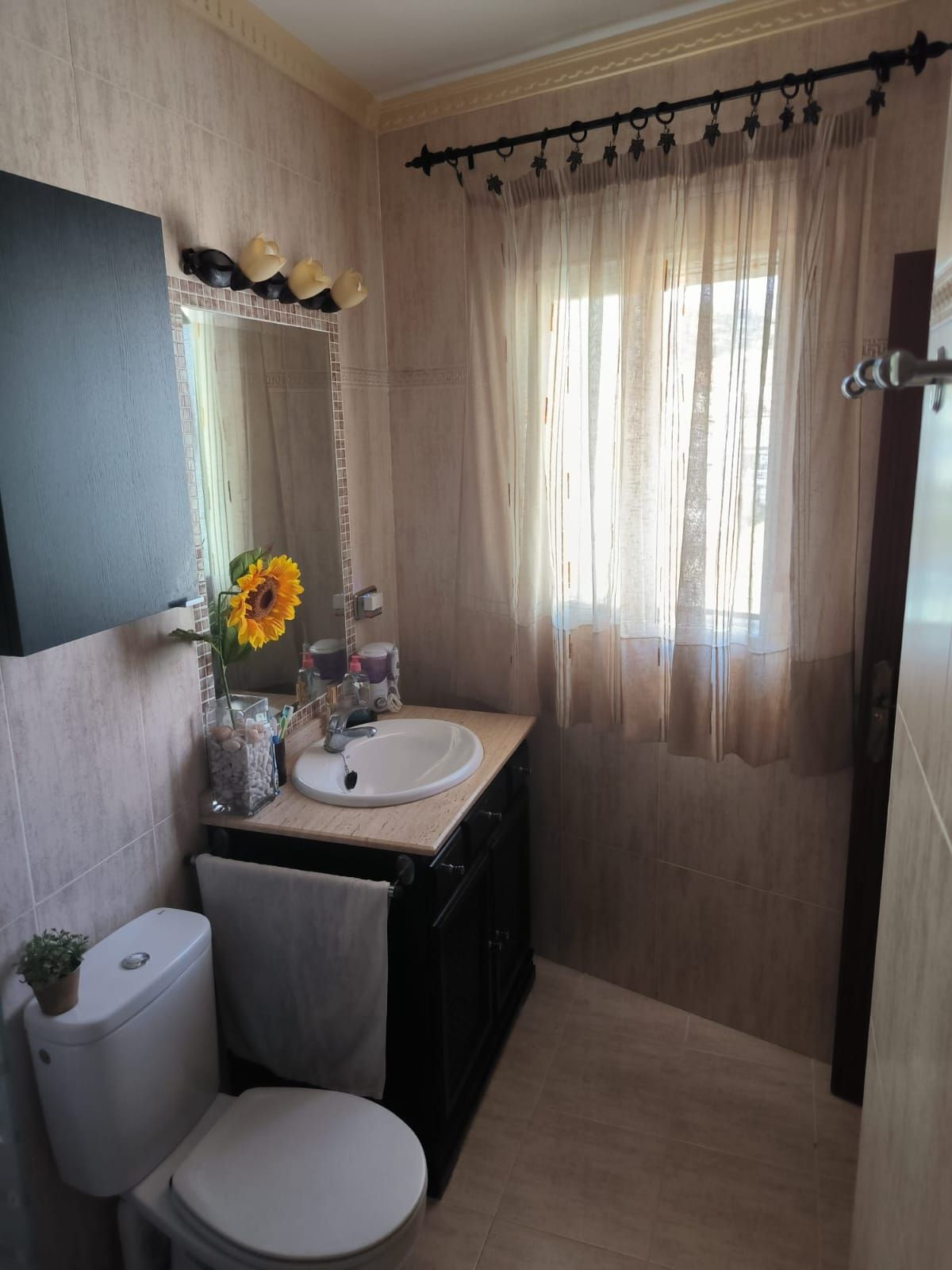 3 Bed Apartment for sale in Estepona Costa Del Sol, Málaga, Spain