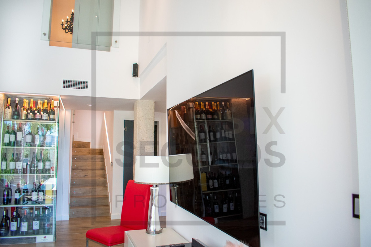 2 Bed Townhouse for sale in Algorfa Costa Blanca, Alicante, Spain