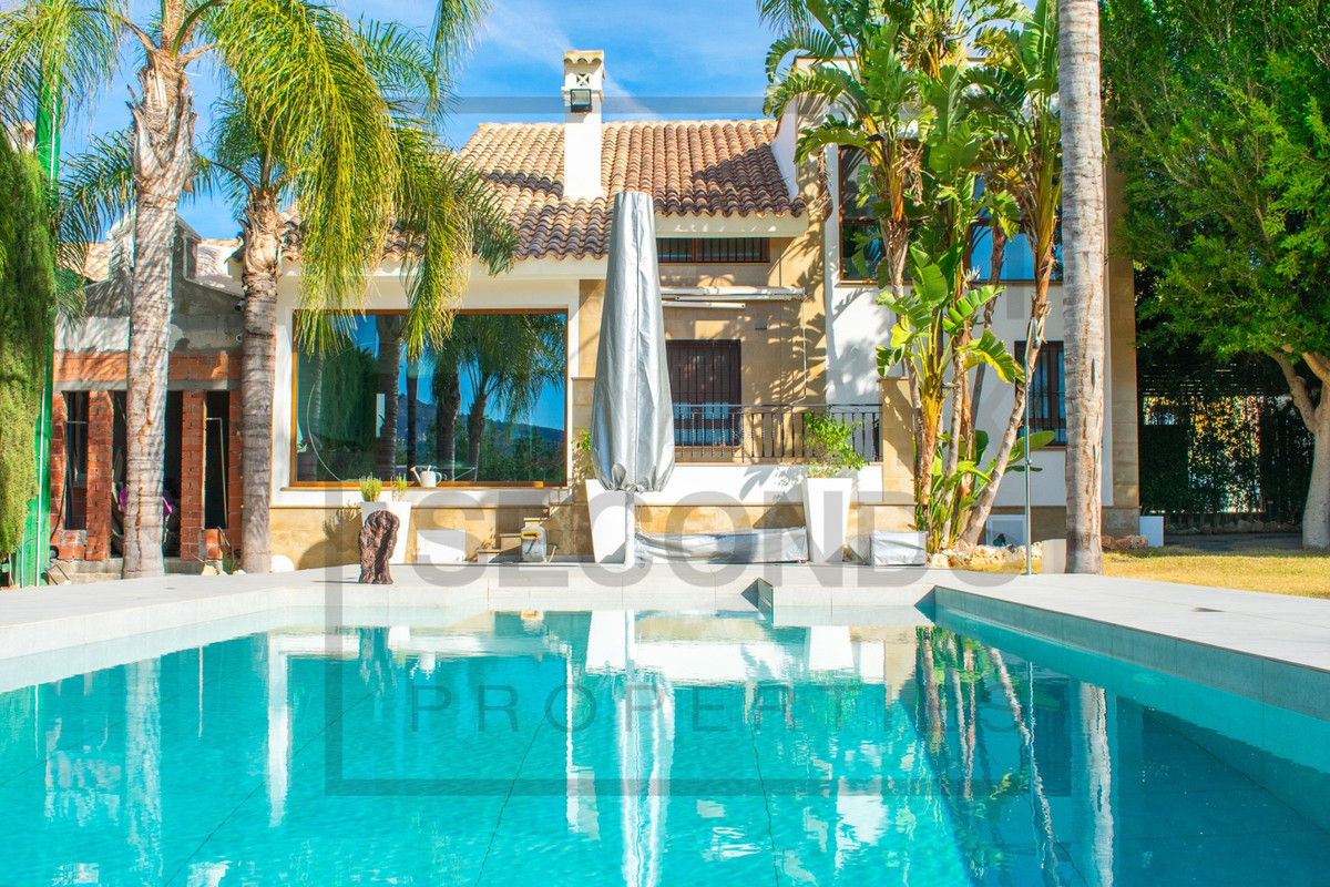 2 Bed Townhouse for sale in Algorfa Costa Blanca, Alicante, Spain