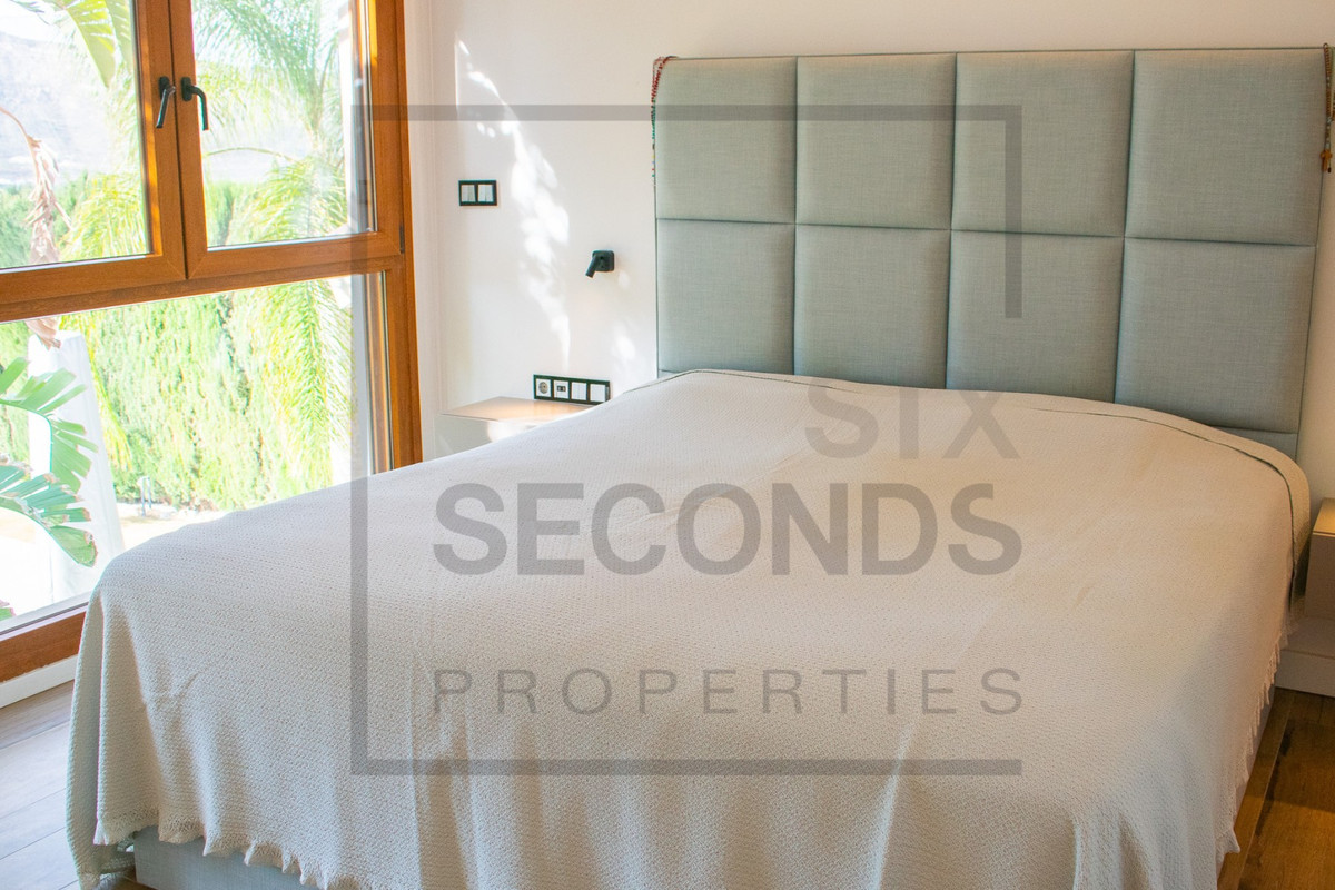 2 Bed Townhouse for sale in Algorfa Costa Blanca, Alicante, Spain