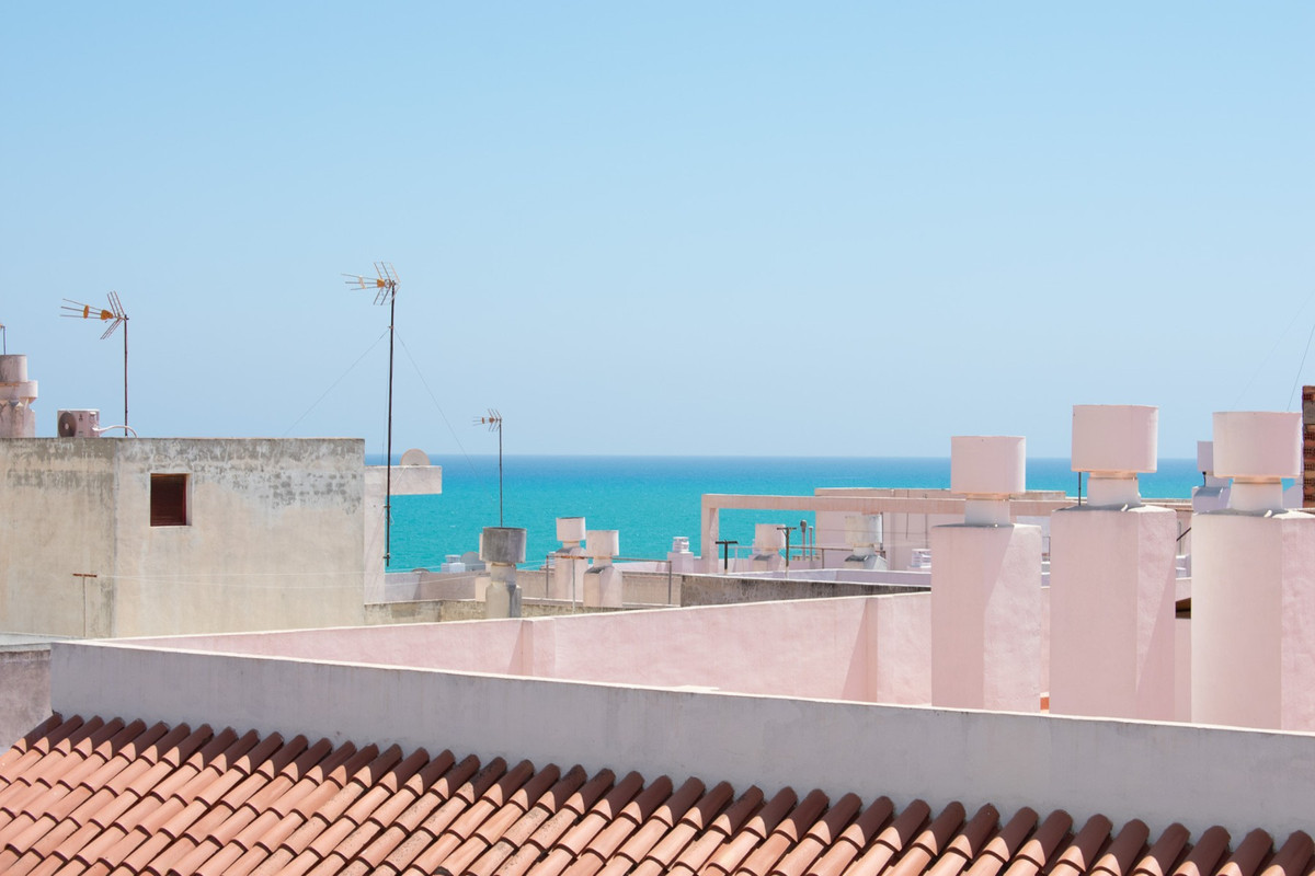 Se vende Apartamento Planta Media de 2 dormitorios en Costa Blanca, Alicante, España
