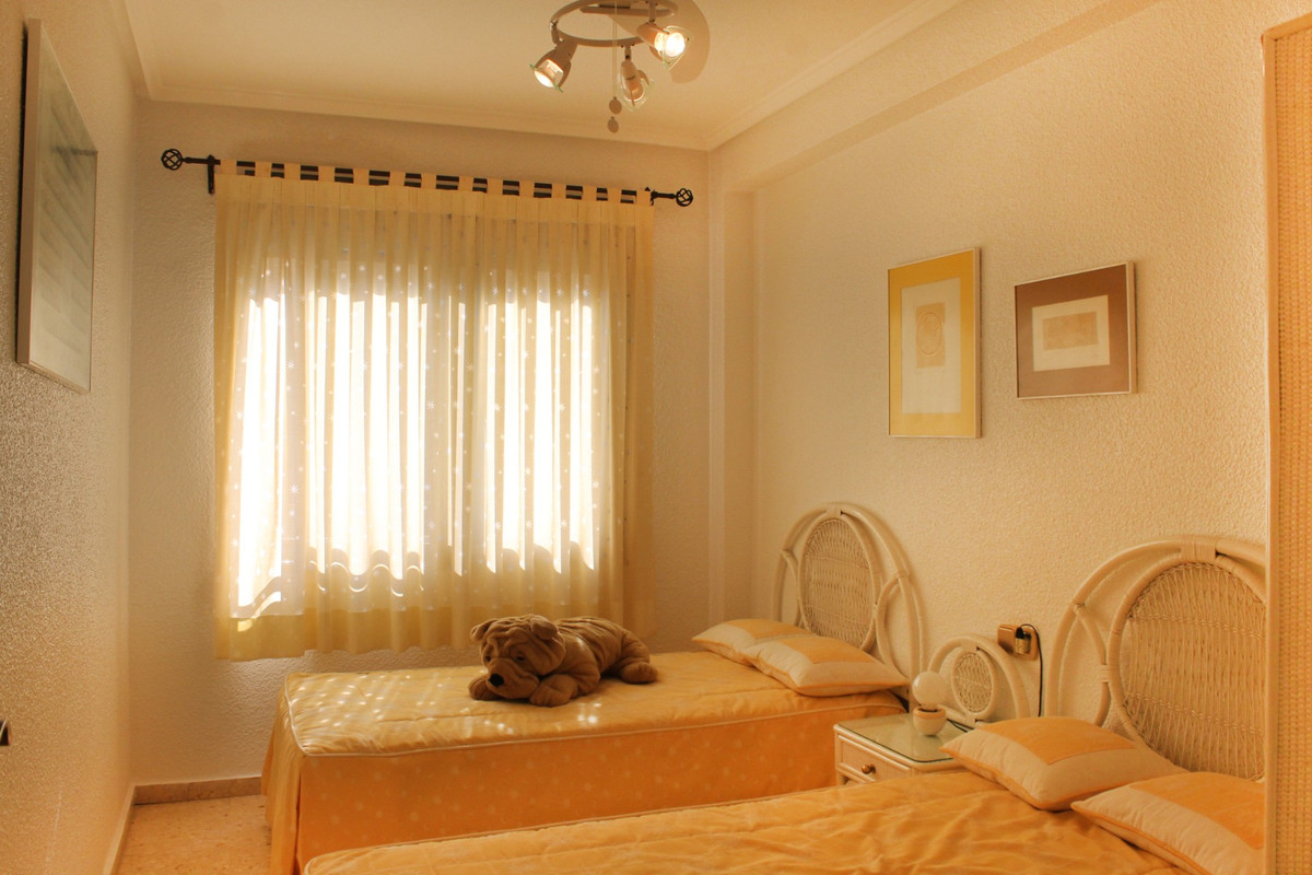 4 Bed Apartment for sale in Santa Pola Costa Blanca, Alicante, Spain