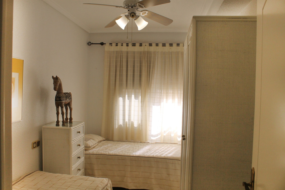 4 Bed Apartment for sale in Santa Pola Costa Blanca, Alicante, Spain