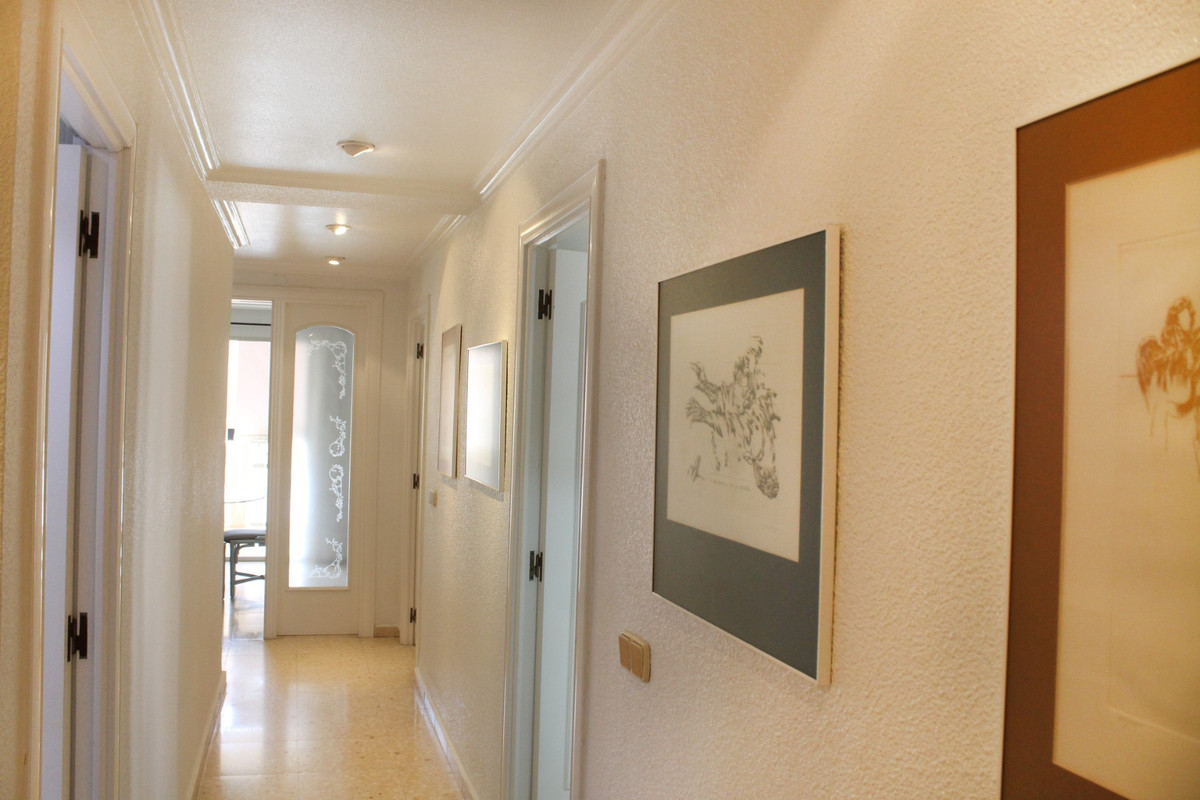 4 Bed Apartment for sale in Santa Pola Costa Blanca, Alicante, Spain