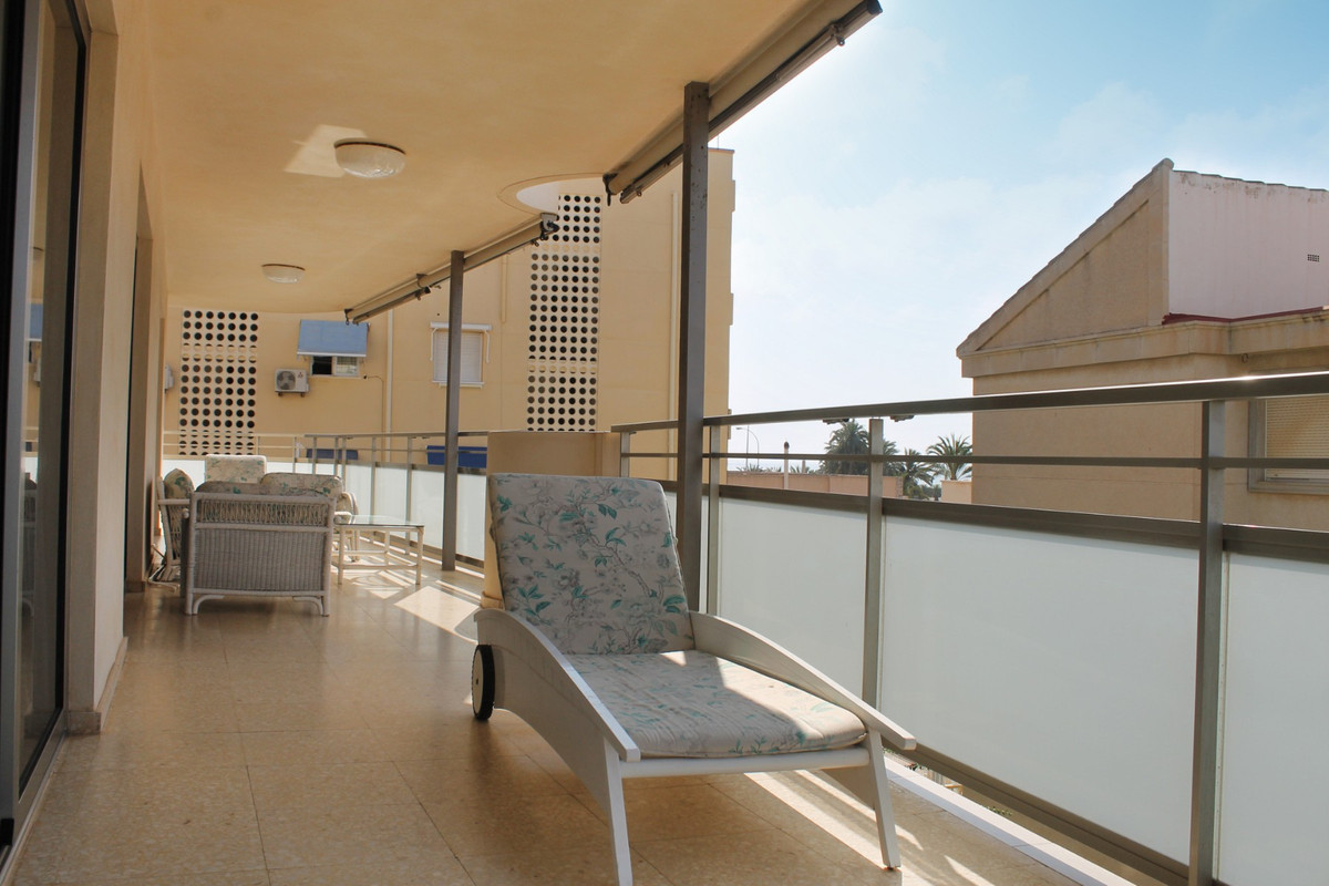 4 Bed Apartment for sale in Santa Pola Costa Blanca, Alicante, Spain