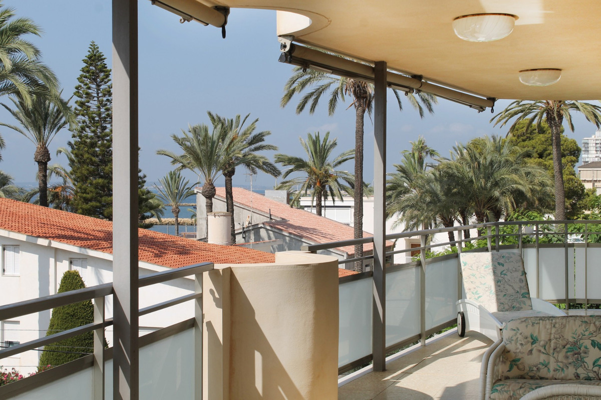 4 Bed Apartment for sale in Santa Pola Costa Blanca, Alicante, Spain