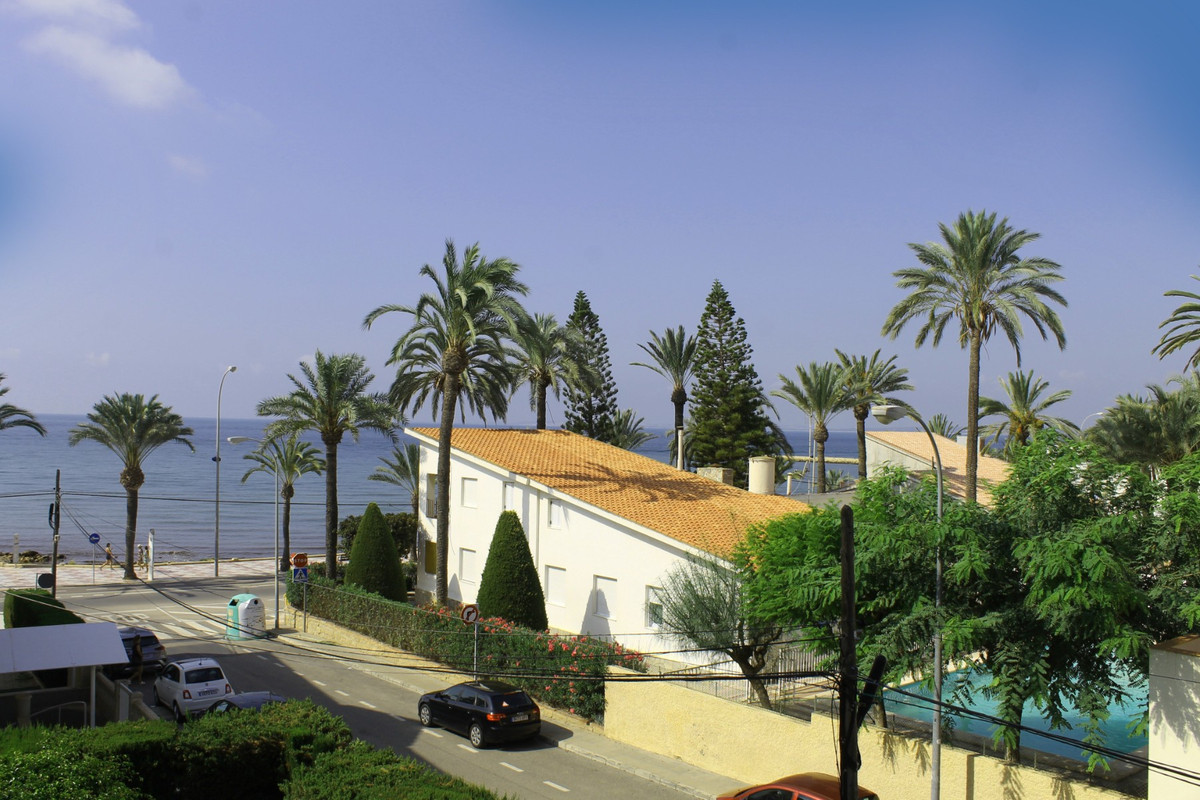 4 Bed Apartment for sale in Santa Pola Costa Blanca, Alicante, Spain