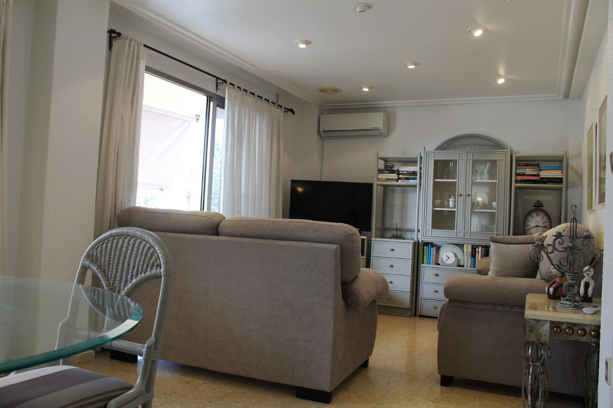 4 Bed Apartment for sale in Santa Pola Costa Blanca, Alicante, Spain