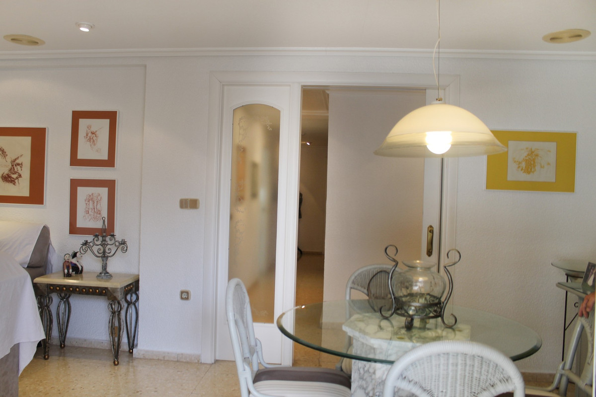 4 Bed Apartment for sale in Santa Pola Costa Blanca, Alicante, Spain