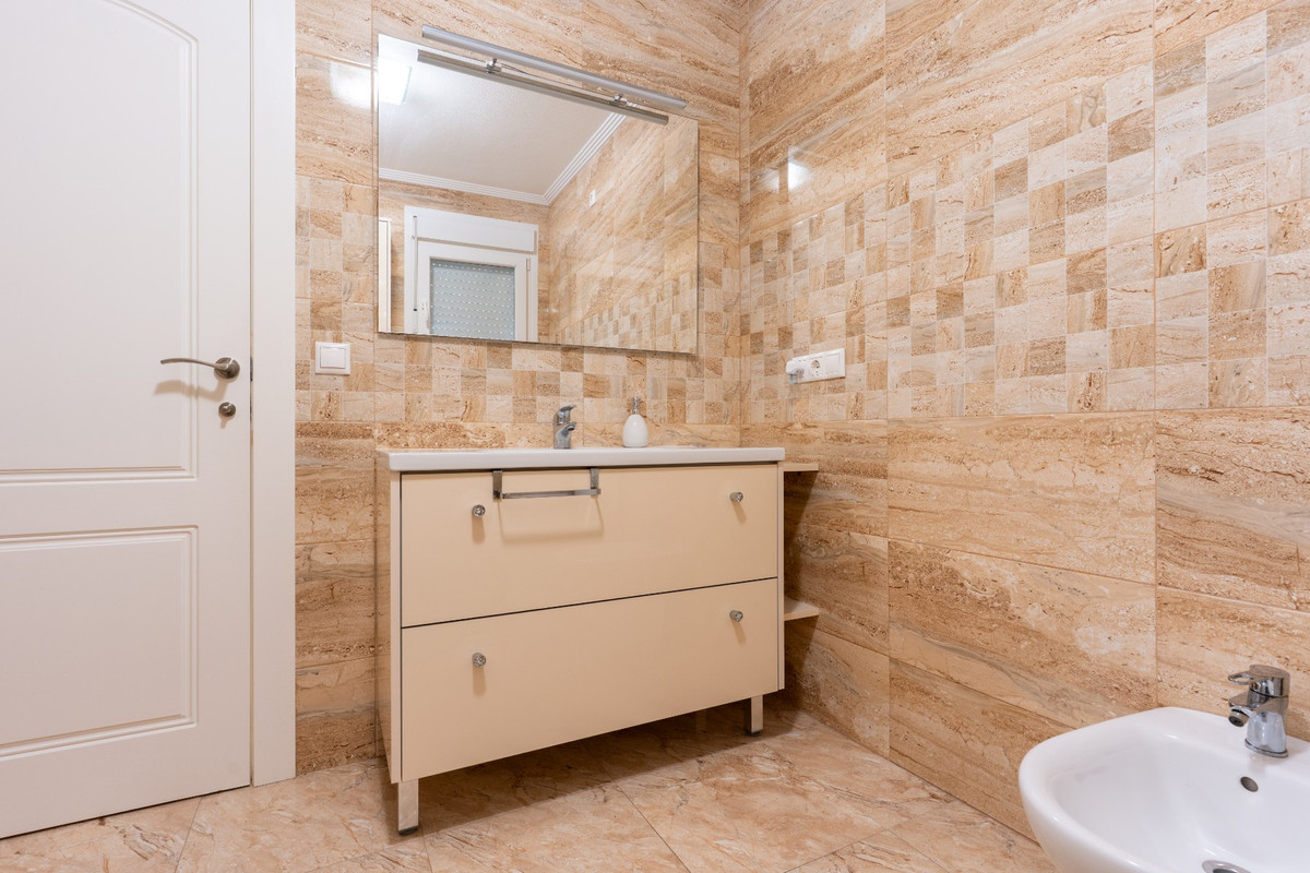 7 Bed Townhouse for sale in Los Balcones Costa Blanca, Alicante, Spain