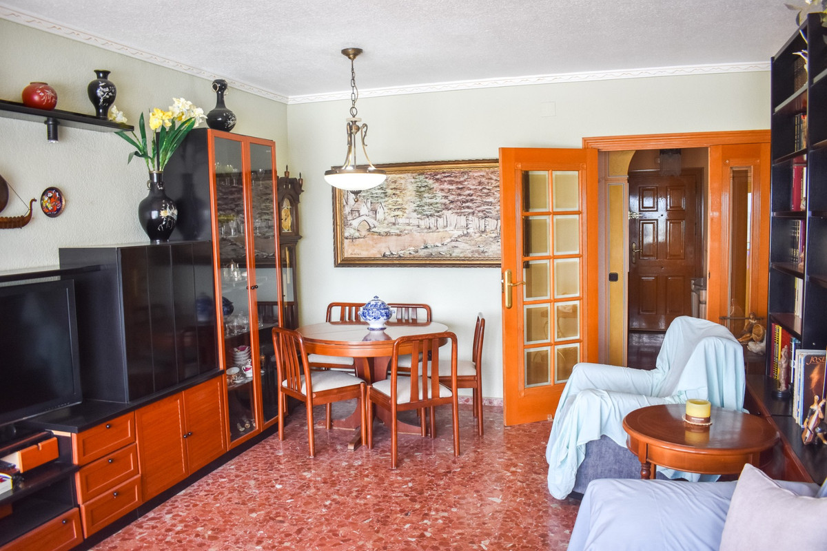 Se vende Apartamento Planta Baja de 4 dormitorios en Costa Blanca, Alicante, España